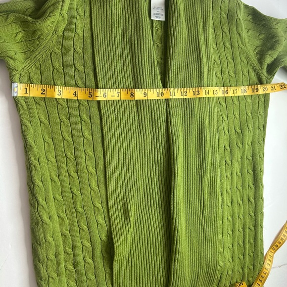 Classic Elements Open Cardigan
Green Cable Knit Women's
Sweater sz Med EUC Cozy - Picture 8 of 11